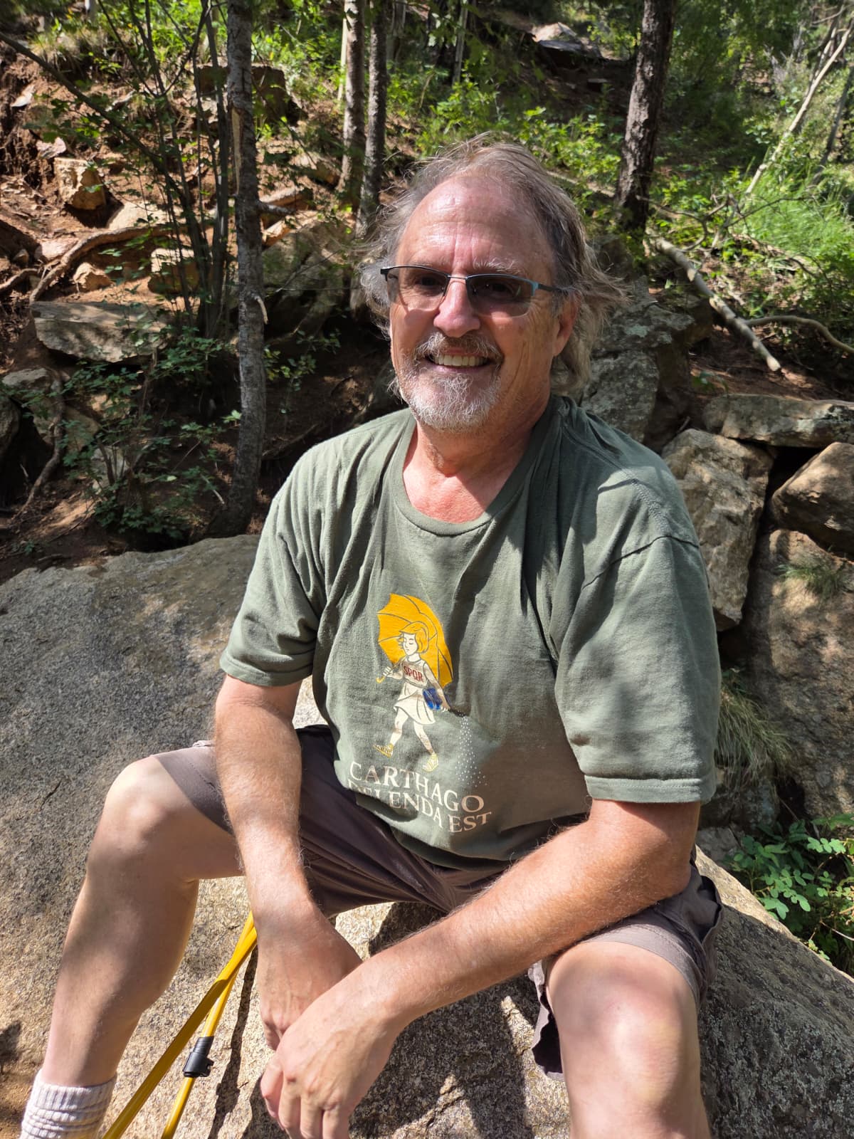 Jeb hiking